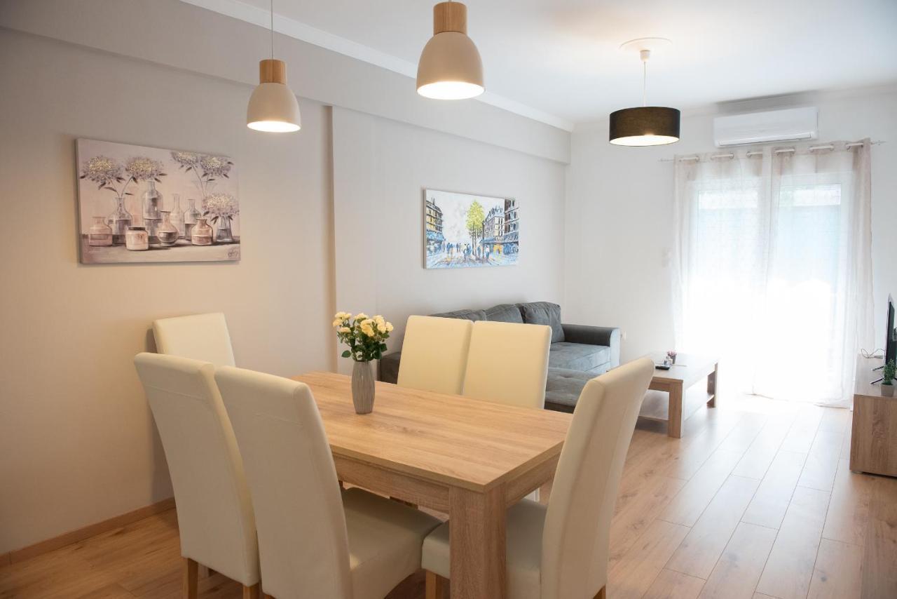 Newly Renovated Flat 500M From Subway Station Apartman Athén Kültér fotó
